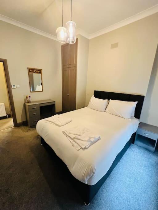 3 Notting Hill, Portobello Road-Amazing Location! Λονδίνο Εξωτερικό φωτογραφία