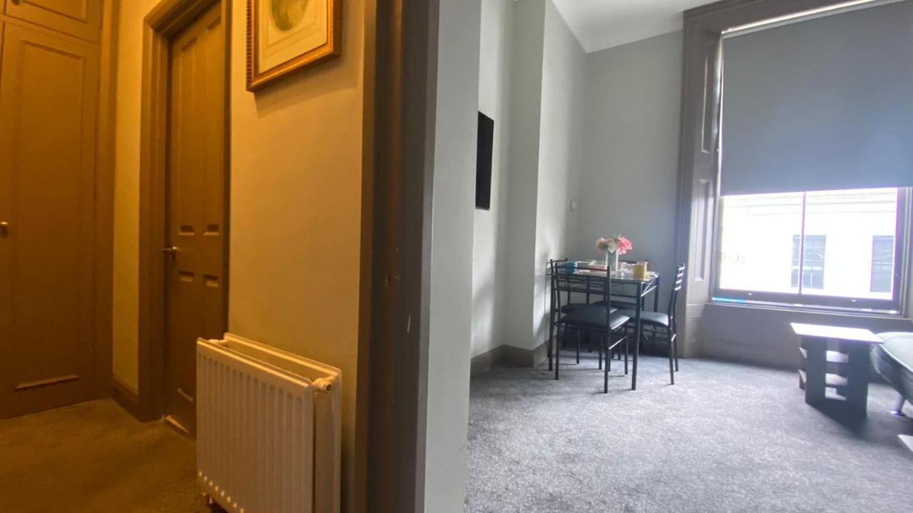 3 Notting Hill, Portobello Road-Amazing Location! Λονδίνο Εξωτερικό φωτογραφία