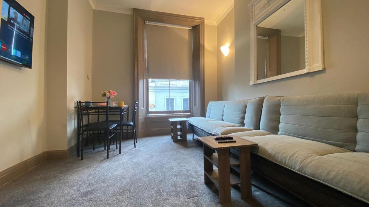 3 Notting Hill, Portobello Road-Amazing Location! Λονδίνο Εξωτερικό φωτογραφία